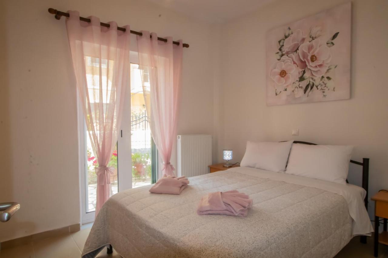 Sophie'S Garden Apartment Potamos  Bagian luar foto